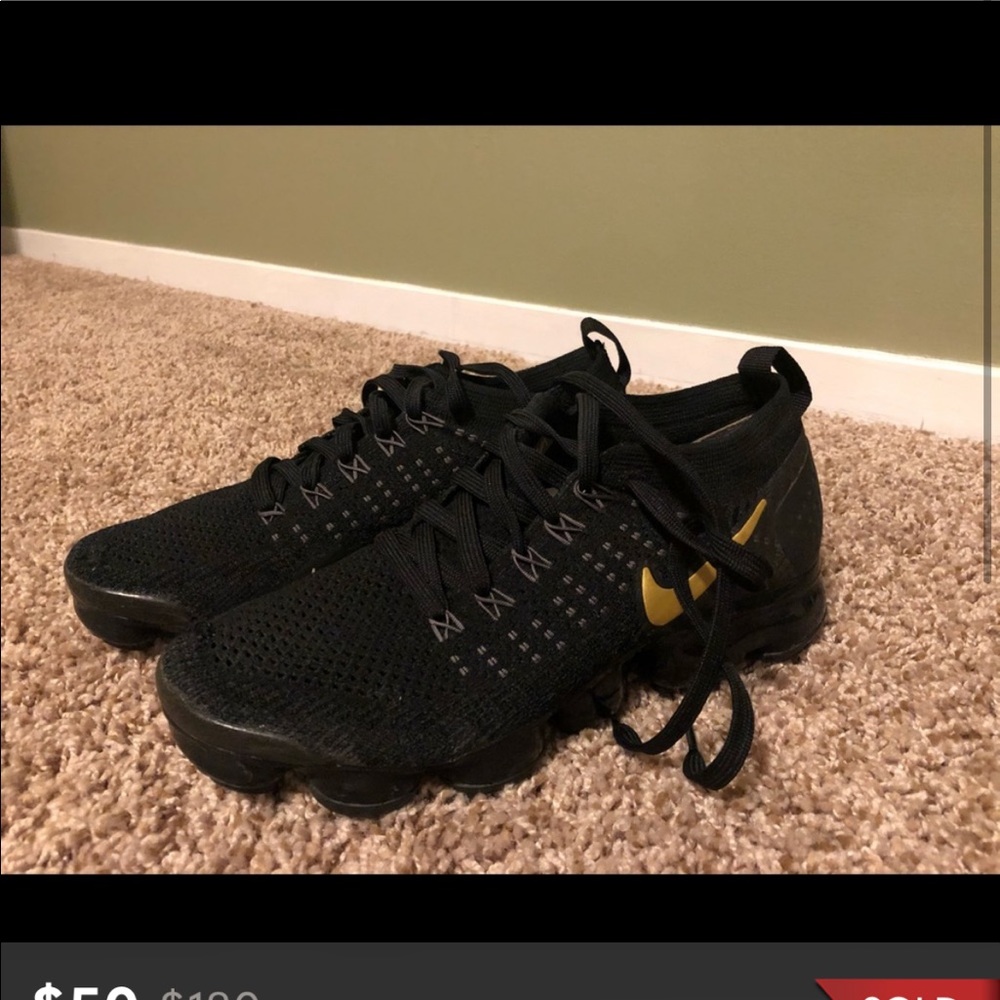Like new. Only worn a couple times!